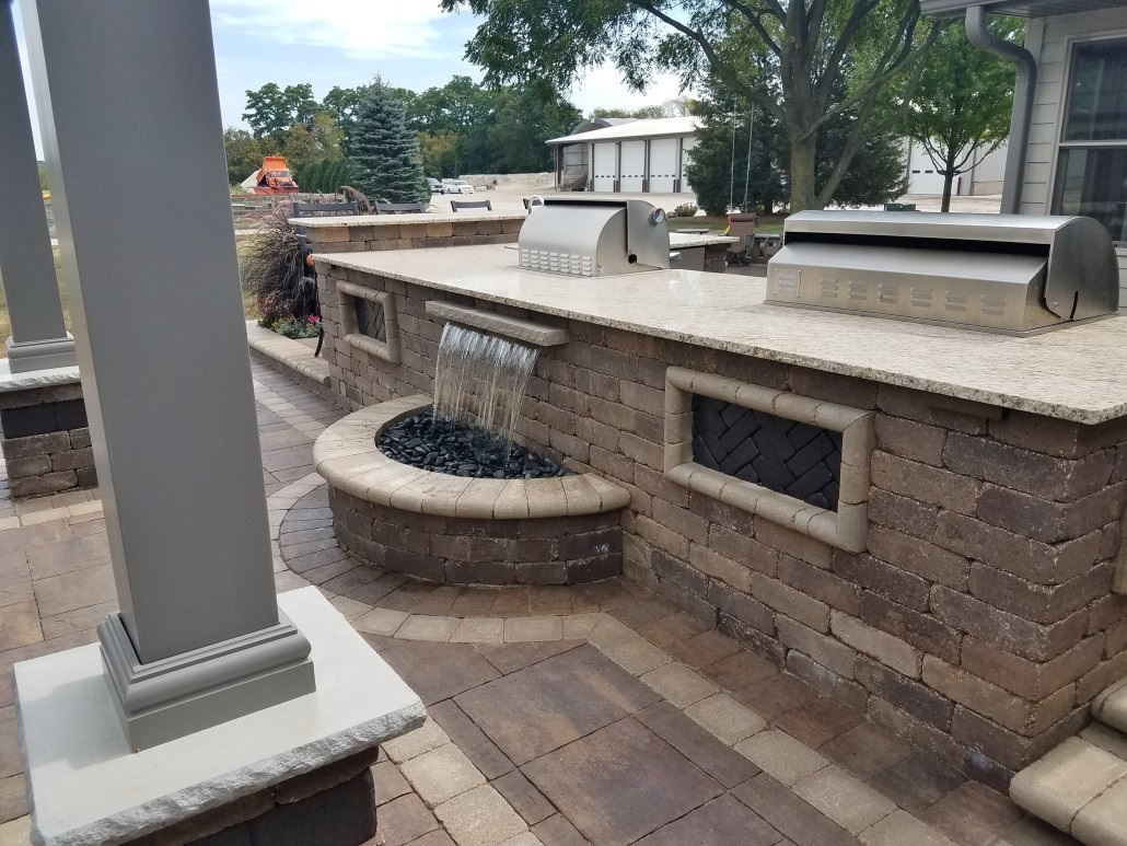Outdoor Water Feature Installed with Pavers